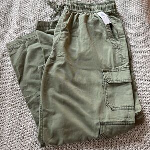 Old Navy Mid Rise Cargo Pants